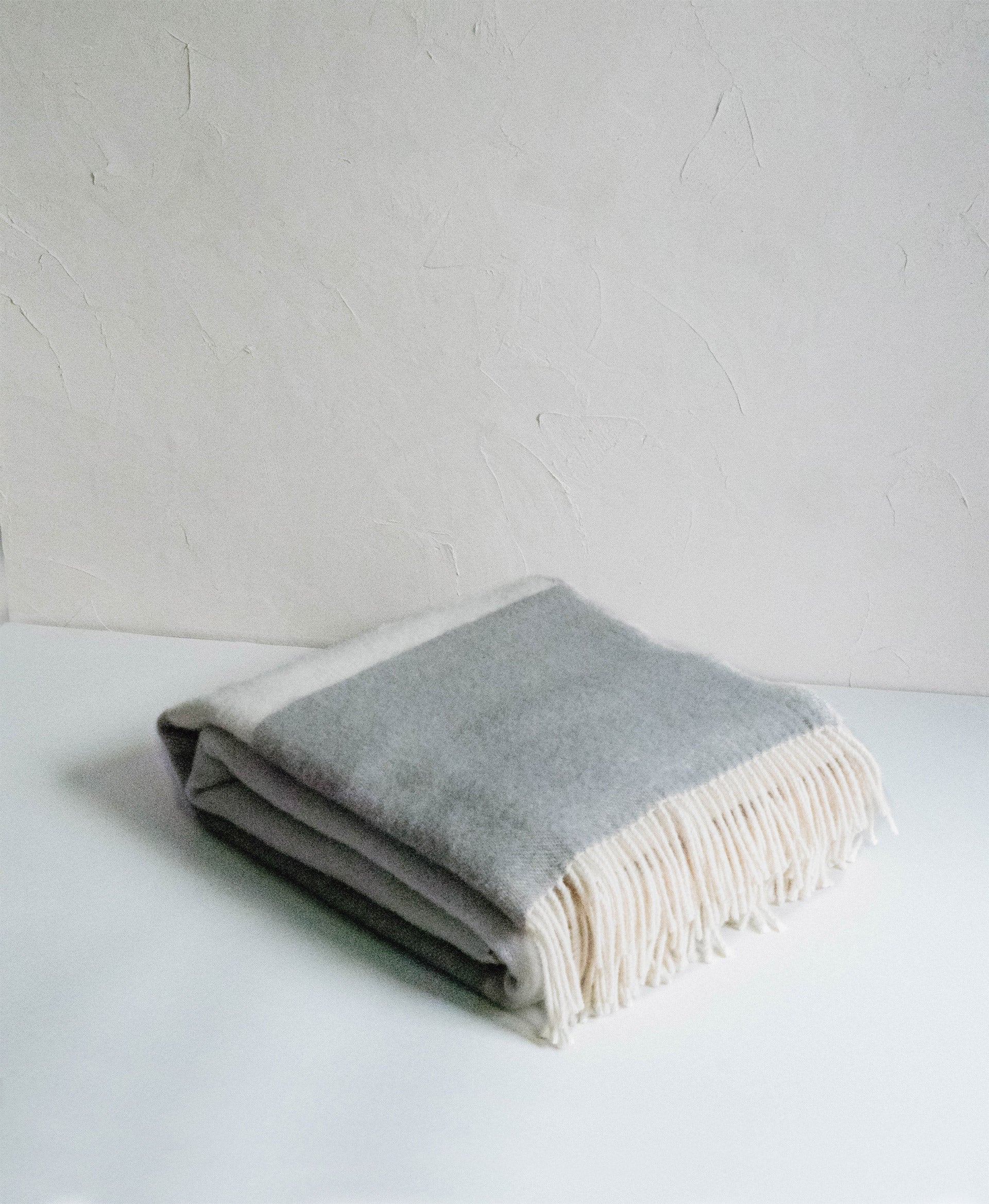 ABSTRACT Grey Forestry Wool
